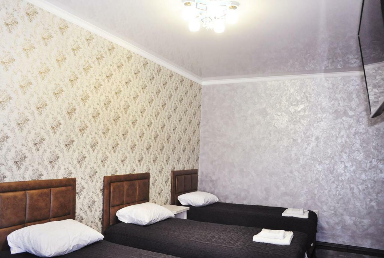 Імперія Otaci Exterior foto